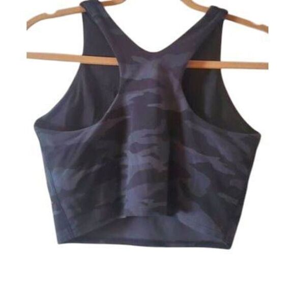 ATHLETA Camo Conscious Crop in Powervita Size Medium - Picture 4 of 4